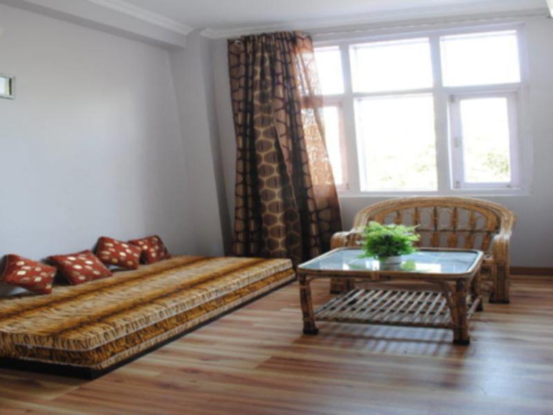 Clarks Inn Binsar Extérieur photo