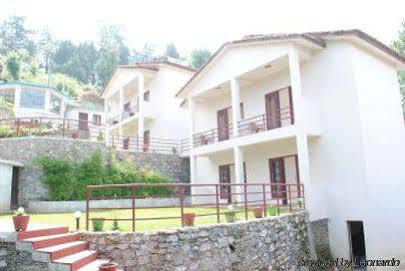 Clarks Inn Binsar Extérieur photo