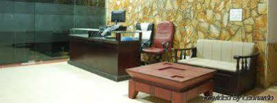 Clarks Inn Binsar Extérieur photo